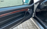 vehicle image #9