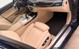 vehicle image #9