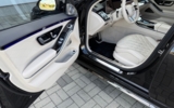 vehicle image #17