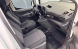 vehicle image #12