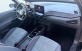 vehicle image #13