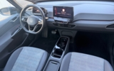 vehicle image #15