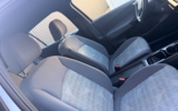 vehicle image #9