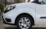vehicle image #21