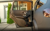 vehicle image #12