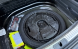 vehicle image #10