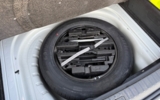 vehicle image #9