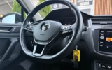 vehicle image #15