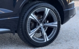 vehicle image #30