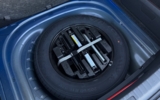 vehicle image #10