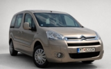vehicle image #3