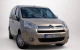 vehicle image #4