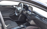 vehicle image #16