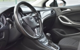 vehicle image #13