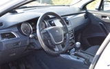 vehicle image #10
