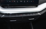 vehicle image #36