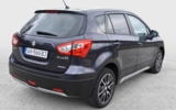 vehicle image #11