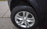 vehicle image #32