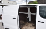 vehicle image #10