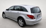 vehicle image #18