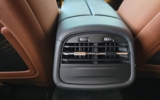 vehicle image #32