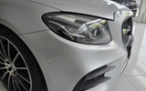 vehicle image #10