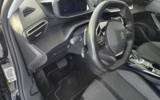 vehicle image #17