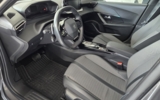 vehicle image #16