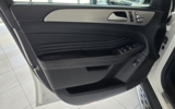 vehicle image #14