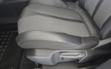 vehicle image #19