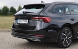 vehicle image #9