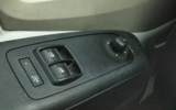 vehicle image #10