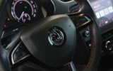 vehicle image #30