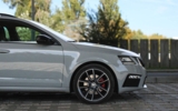 vehicle image #19