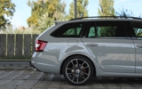 vehicle image #18