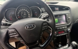 vehicle image #15