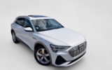 vehicle image #12