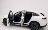 vehicle image #18