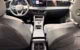 vehicle image #38