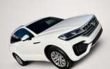 vehicle image #10