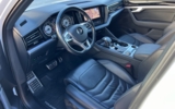 vehicle image #19