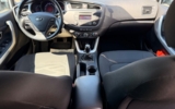 vehicle image #19