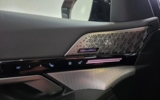 vehicle image #9