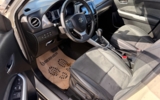vehicle image #19