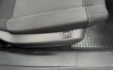 vehicle image #19