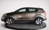 vehicle image #5