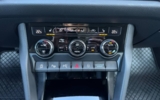 vehicle image #35