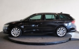vehicle image #5