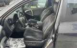 vehicle image #11