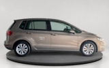 vehicle image #9